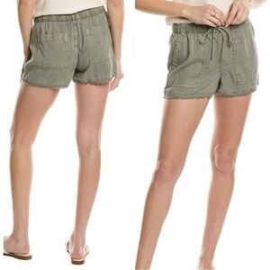 BELLA DAHL Frayed Hem Pocket Dark Olive Short Sz L